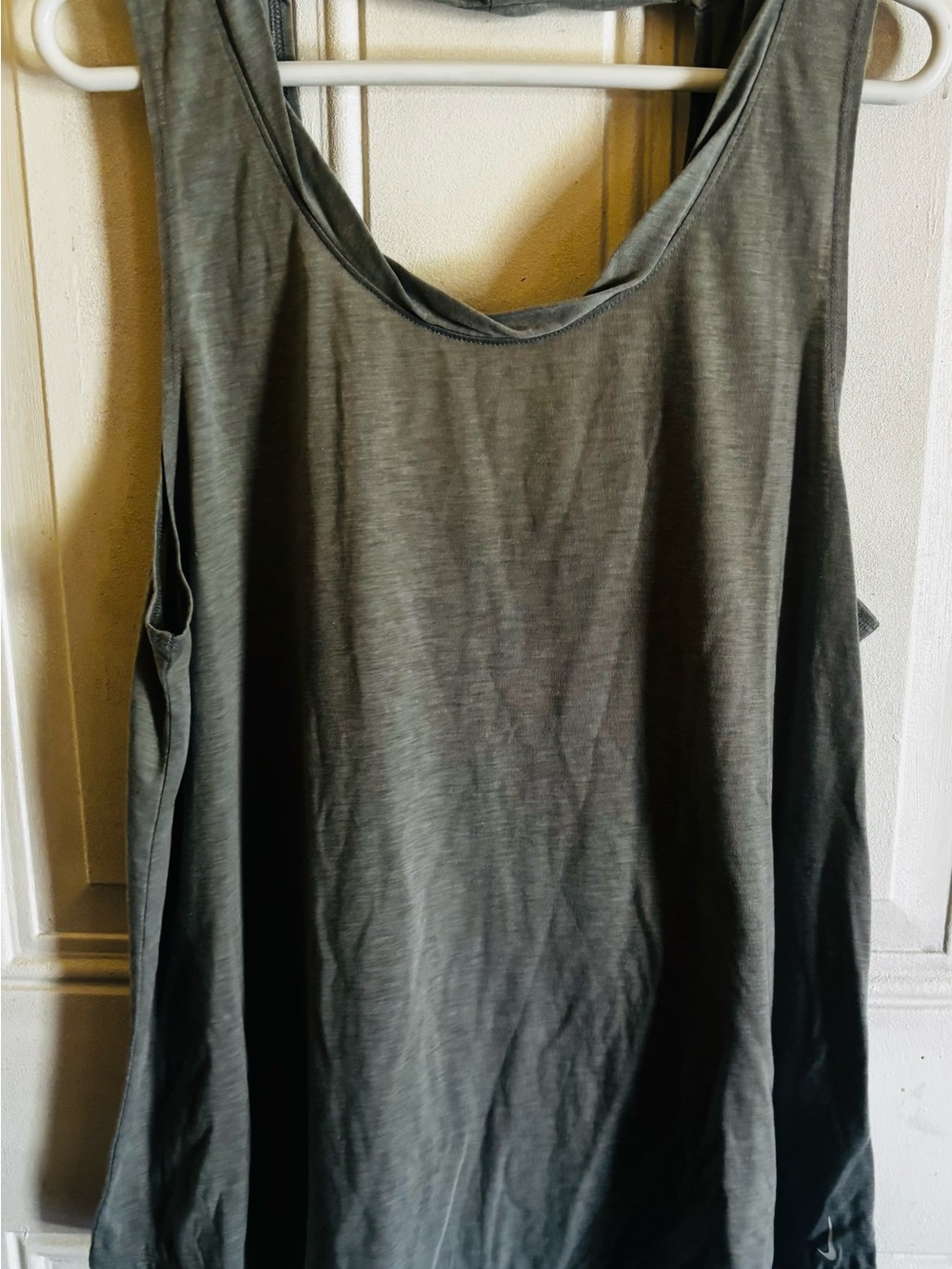 Nike gray Scoop Neck Tank Top